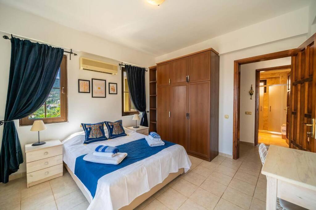 Azure Apartment With Sea View In Калкан Екстериор снимка
