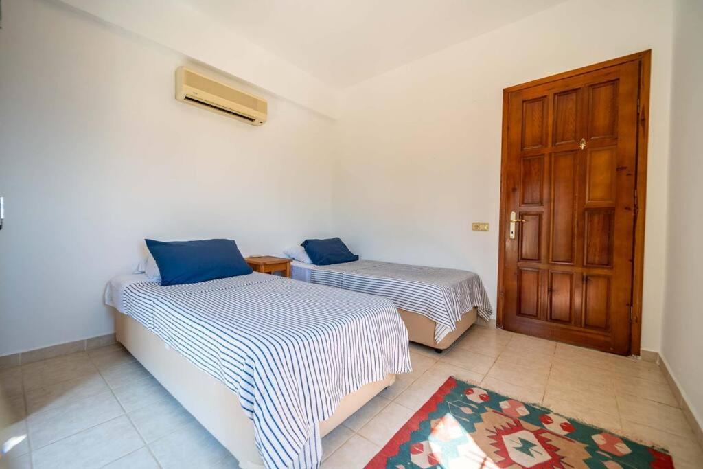 Azure Apartment With Sea View In Калкан Екстериор снимка