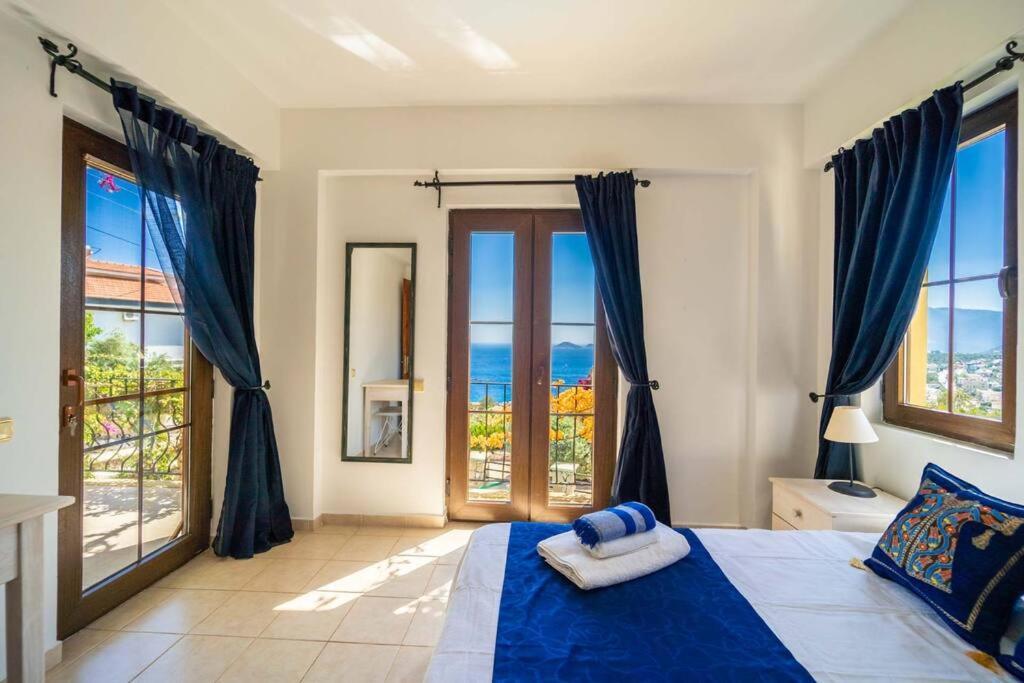 Azure Apartment With Sea View In Калкан Екстериор снимка